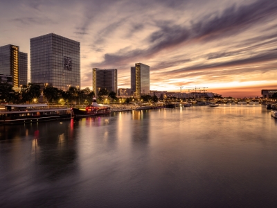 Dusk's Embrace on the Seine