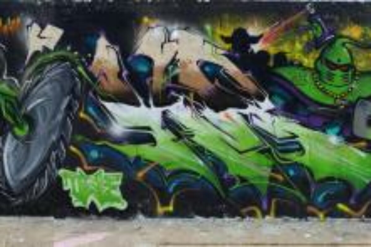 The Quai de l’Allier Graffiti Masterpiece